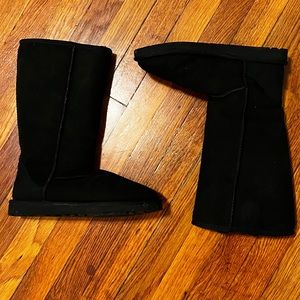 Tall black uggs